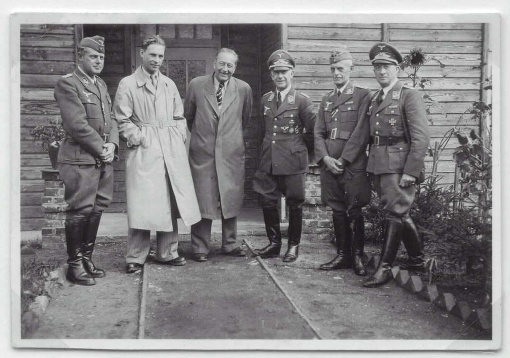 German administration with Swiss visitors